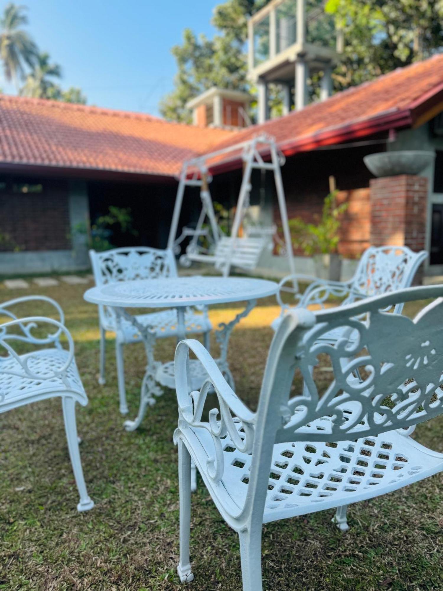Bappa'S Place ディックウェラ エクステリア 写真